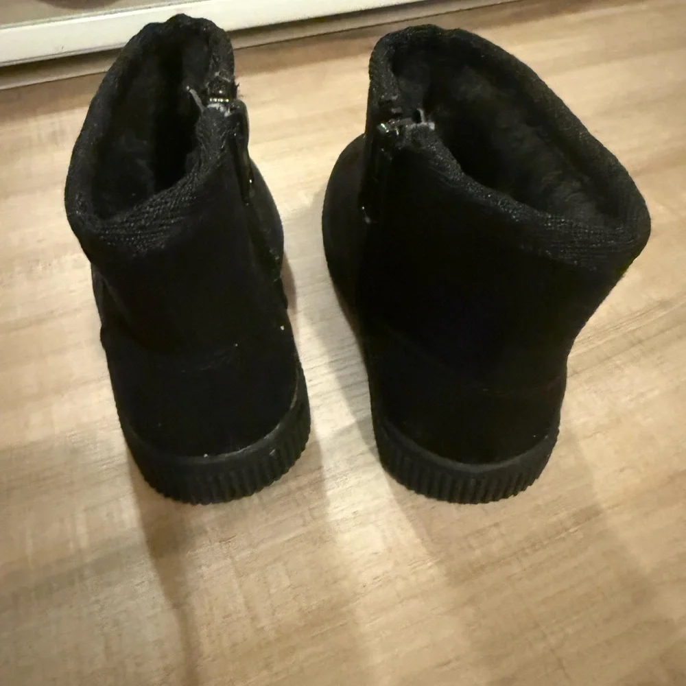 Cat & Jack Toddler Arlo Shearling Style Boots Black 6T